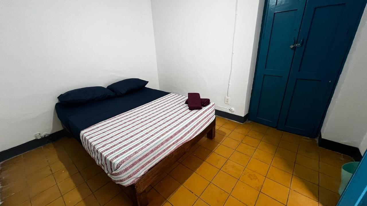 Maria Bonita Hostel Guadalajara Bagian luar foto